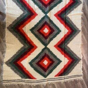 Beautiful Hand-Woven Wool Rug/Bedspread